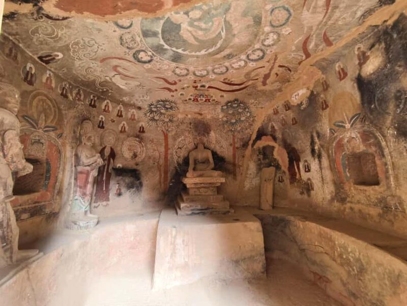 Lanzhou: Liujia Gorge & Binglingsi Grottoes Private Tour - A Welcoming Introduction to Lanzhou’s Hidden Gems