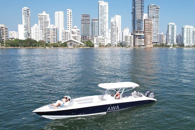 Large Boat Rental in Cartagena de Indias - Setting the Scene: What to Expect from This Private Boat Tour