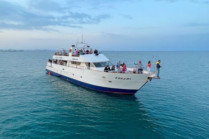 Larnaca Sunset Cruise - Larnaca Sunset Cruise: A Relaxing Evening on the Mediterranean