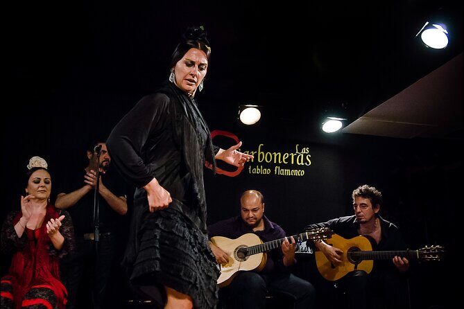 Las Carboneras Tablao Flamenco with Drink - The Venue and Its Atmosphere