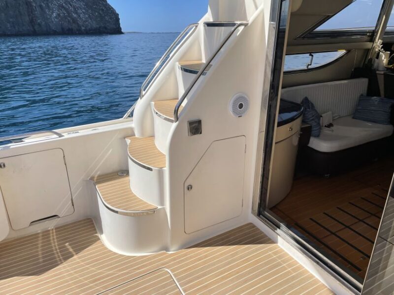Las Galletas: Private Luxury Yacht Cruise with Lunch - FAQ