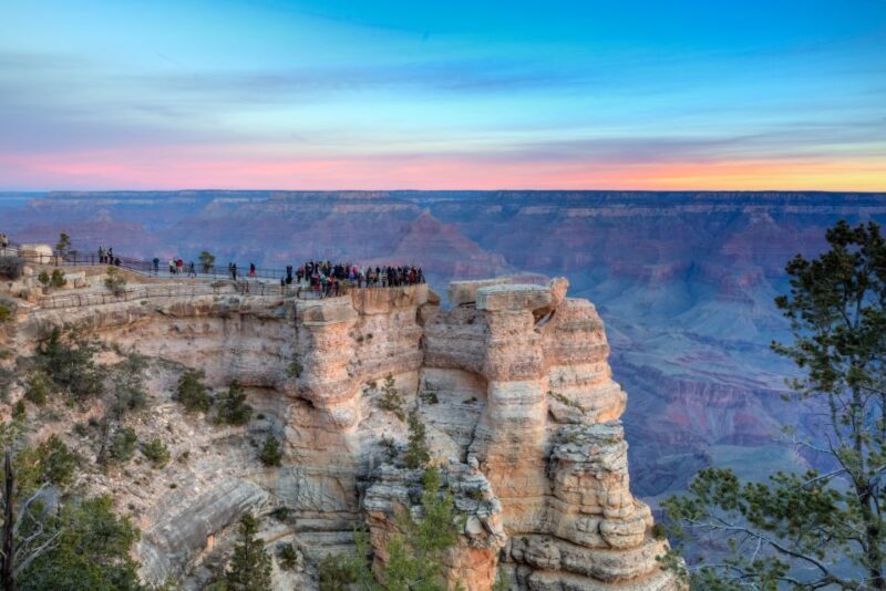 Las Vegas 2-Day Grand Canyon Railway Bearizona Meteor Crater - A Detailed Look at the 2-Day Arizona Adventure