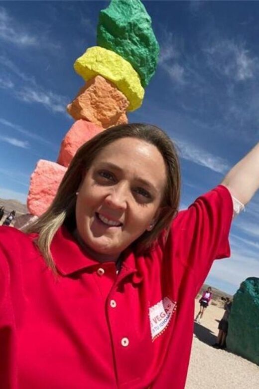 Las Vegas: 7 Magic Mountains Tour with Lunch - Exploring the 7 Magic Mountains: An Artistic Oasis in the Nevada Desert