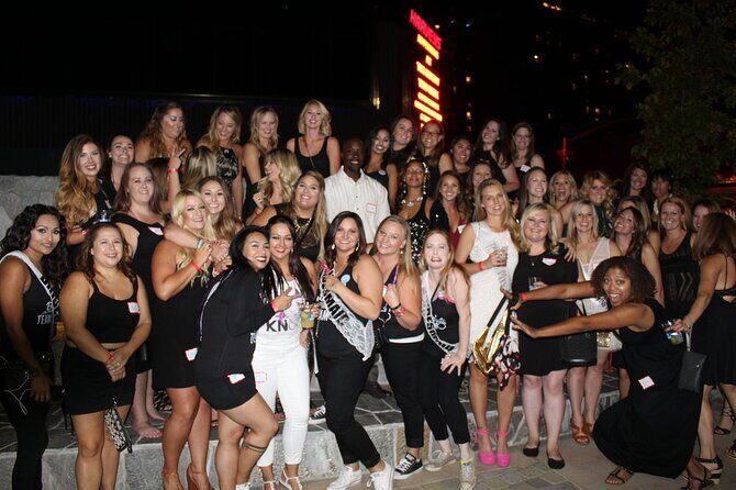 Las Vegas Bar Crawl by Party Bus with Free Drinks - Who Will Love This Tour?