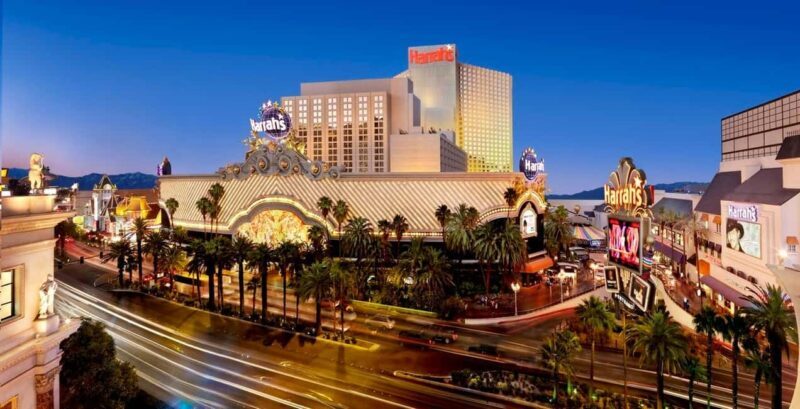 Las Vegas: Colin Cloud Mastermind Magic Show Ticket - A Deep Dive into Colin Cloud’s Mastermind Magic Show