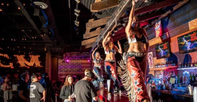 Las Vegas: Country Bar Crawl by Party Bus w/ Mixed Drinks - Key Points