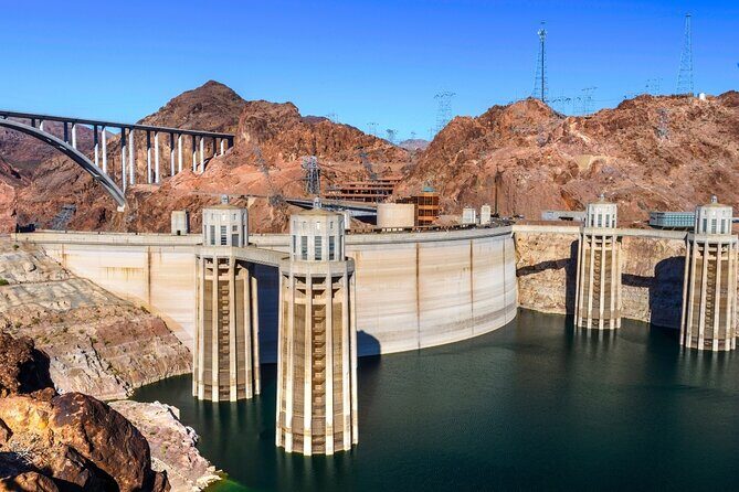 Las Vegas Day Tour  Hoover Dam, Seven Magic, Red Rock & Fremont - FAQ