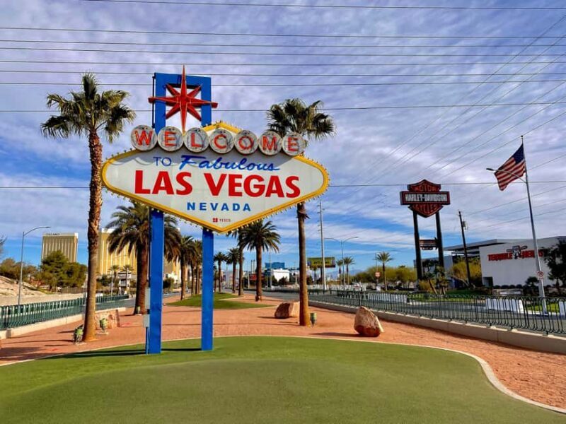 Las Vegas: Downtown Walking Tour with Local Guide - A Deep Dive into the Downtown Las Vegas Walking Tour