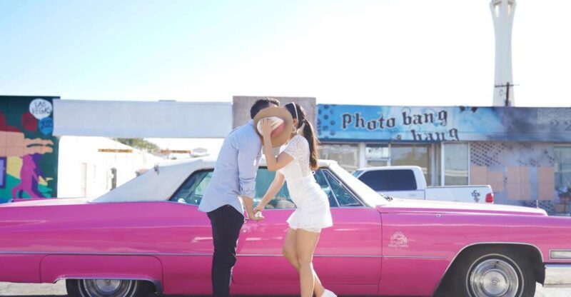Las Vegas: Elvis Themed Wedding with Limousine - Location and Setting