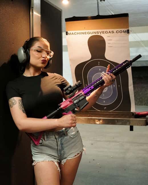 Las Vegas: Femme Fatale Shooting Experience - What the Experience Entails