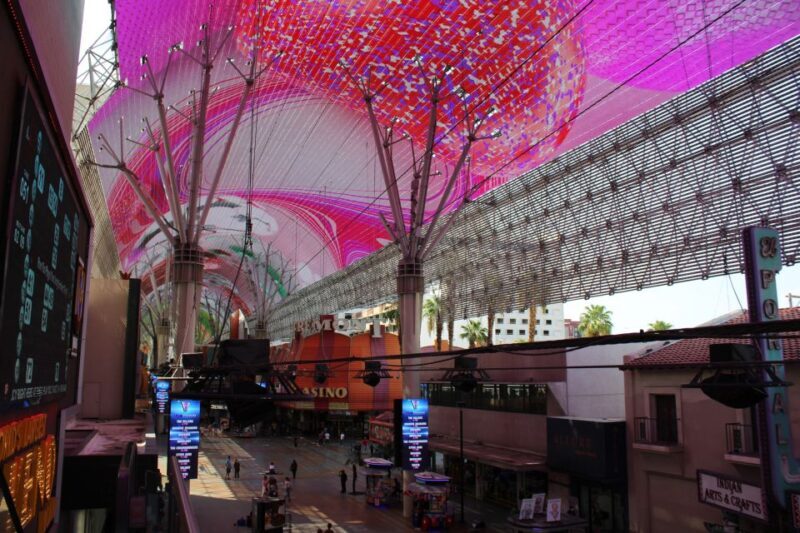 Las Vegas: Fremont Street Experience & Downtown Walking Tour - What Our Guests Say