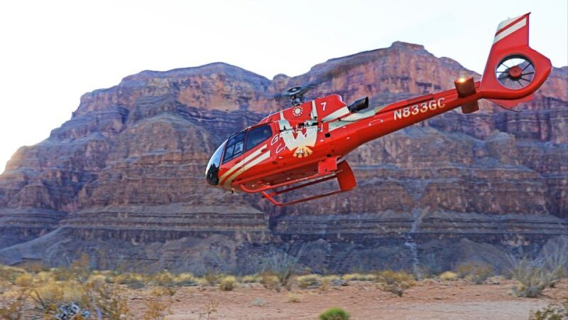 Las Vegas: Grand Canyon Helicopter Ride, Boat Tour & Skywalk - Returning to the Rim: The Skywalk Experience