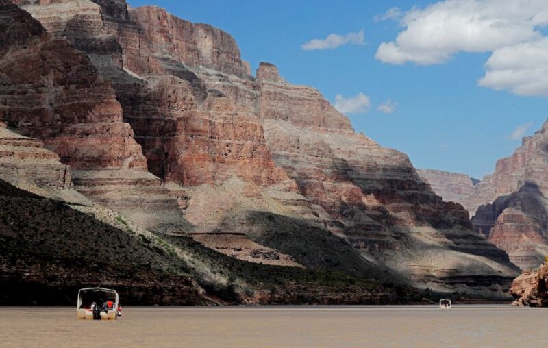 Las Vegas: Grand Canyon Helicopter Ride, Boat Tour & Skywalk - The Return Journey and Final Thoughts