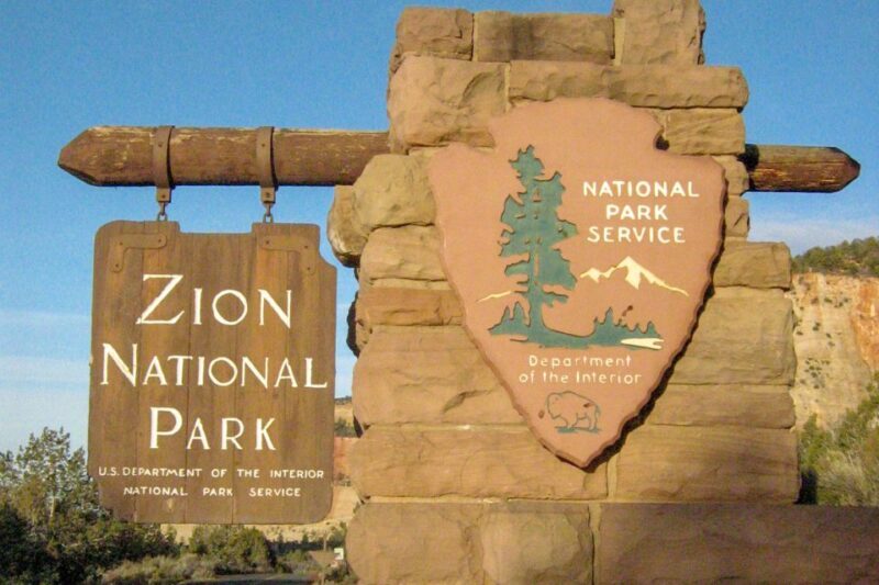 Las Vegas: Grand Canyon, Zion and Monument Valley 3-Day Trip - Authentic Experiences and Guides That Shine