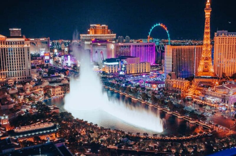 Las Vegas: Helicopter Tour of the Strip with Window Seats - Key Points