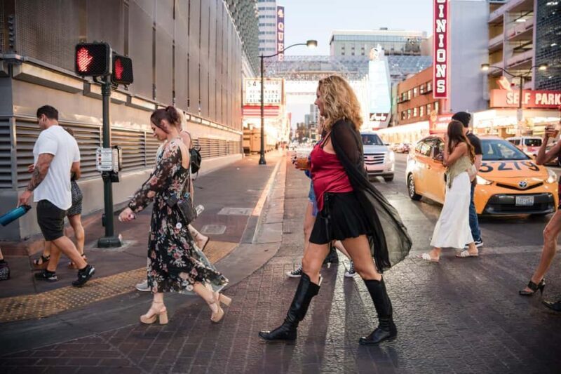 Las Vegas: Immersive 1920s Night Tour with Cocktails & Flask - Who Will Love This Tour?