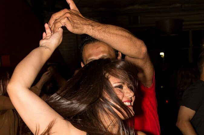 Las Vegas Latin Nightclub Crawl with Party Bus and Drinks - FAQ