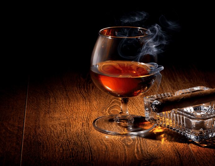 Las Vegas: Mobsters, Casinos, and Speaky Bar Crawl - Introduction: A Drink and a Story—Las Vegas Mobsters, Casinos, and Speakeasies