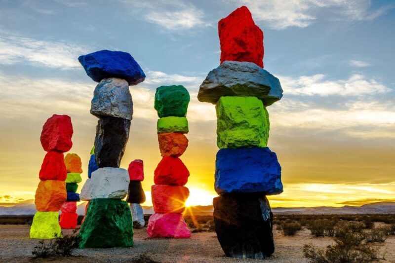 Las Vegas: Mojave, Red Rock Sign and 7 Magic Mountains Tour - Discover Nevada’s Natural and Artistic Treasures with the Las Vegas: Mojave, Red Rock Sign, and 7 Magic Mountains Tour
