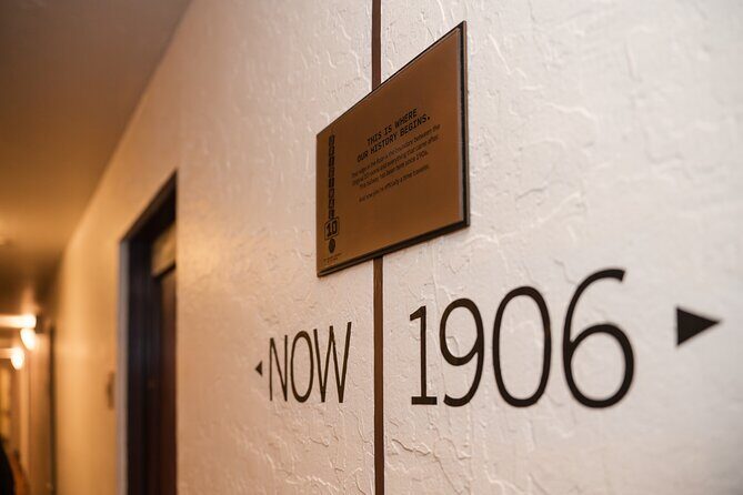 Las Vegas Night Tour Soiree-Burlesque, Cocktails, Keepsake Flask - FAQ