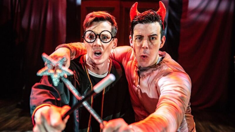 Las Vegas: Potted Potter - The Unauthorized Harry Experience - A Closer Look at the Experience