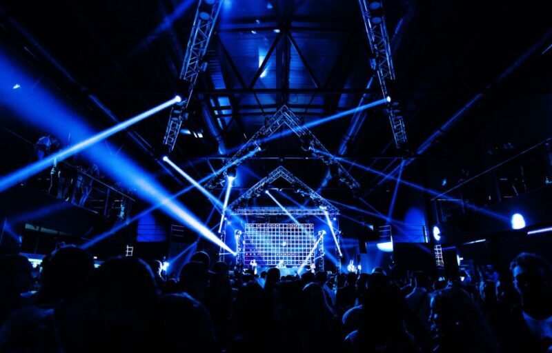 Las Vegas Private Party Bus Club Crawl - Analyzing the Value