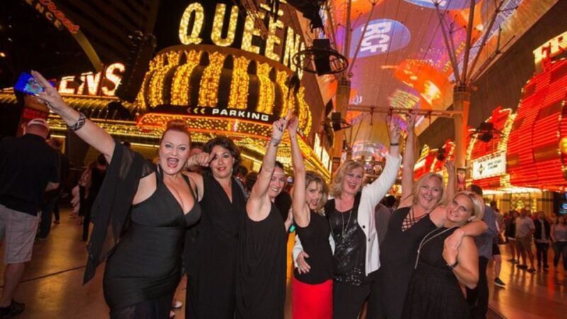 Las Vegas: Private Party Bus Tour Of Vegas Strip w Champagne - A Fun and Flexible Way to Experience Vegas
