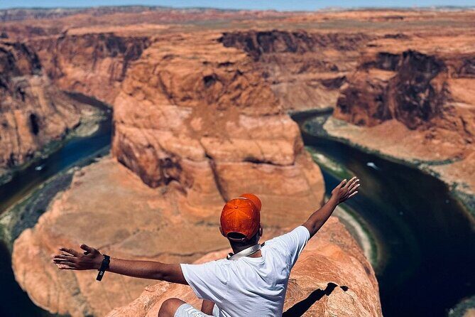 Las Vegas Private Tour: Antelope Canyon & Horseshoe Bend(6 seats) - The Value in Context