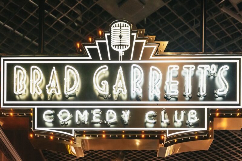 Las Vegas Strip: Brad Garretts Comedy Club at MGM Grand - Who Would Love This Experience?