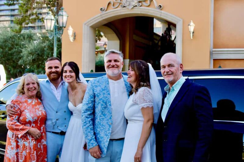 Las Vegas Strip Limo Tour with Champagne and Photos - A Detailed Look at the Las Vegas Strip Limo Tour