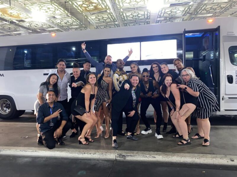 Las Vegas Strip: Welcome to Las Vegas Club Crawl - An In-Depth Look at the Vegas Club Crawl