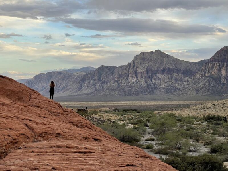 Las Vegas: Sunset Hike and Photography Tour Near Red Rock - A Close Look at the Tour Experience