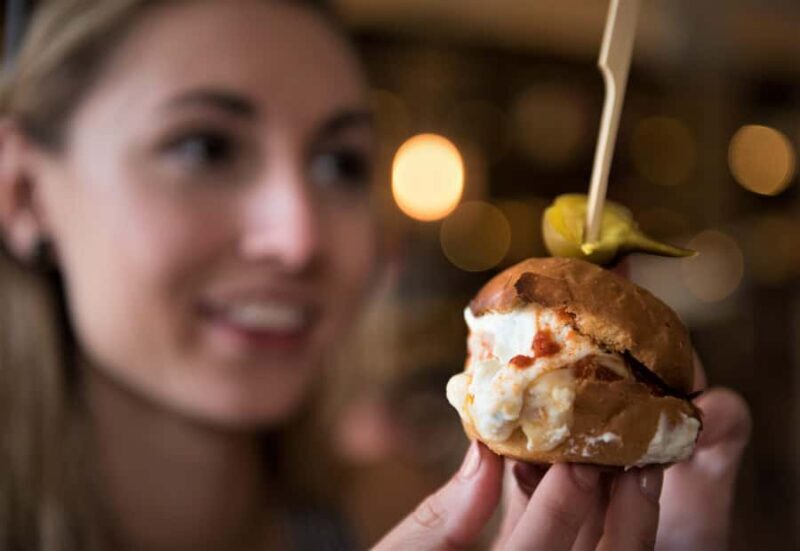 Las Vegas: Taste Downtown Flavors & Culture with 6+ Tastings - Experience the Flavors and Stories of Downtown Las Vegas in Just 3 Hours