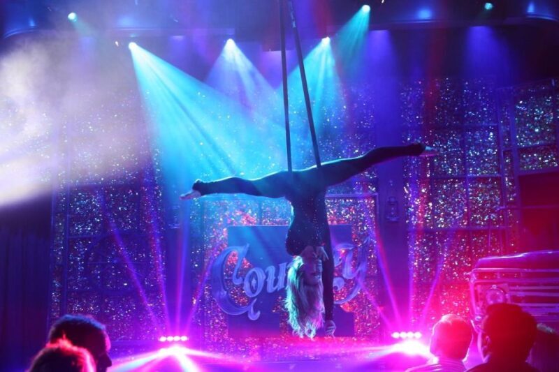 Las Vegas: Tickets to X Country Show at Harrahs Cabaret - FAQ