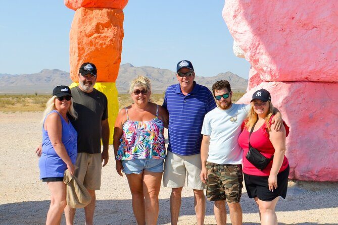 Las Vegas Tour to Grand Canyon, Hoover Dam & 7 Magic Mountains - FAQ