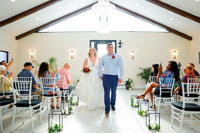 Las Vegas Wedding at The Little Vegas Chapel including Limousine Transportation - Who Would Love This Experience?