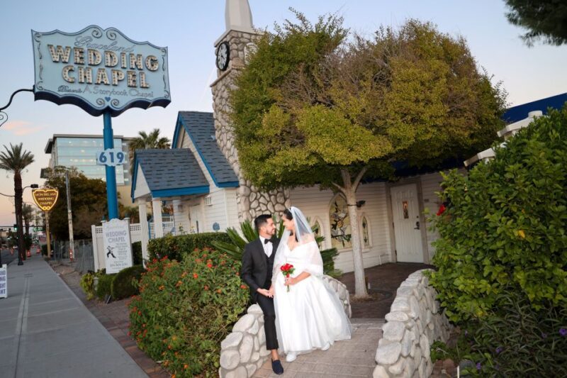 Las Vegas: Wedding or Vow Renewal at Graceland Chapel - The Practicalities of a Vegas Wedding at Graceland Chapel