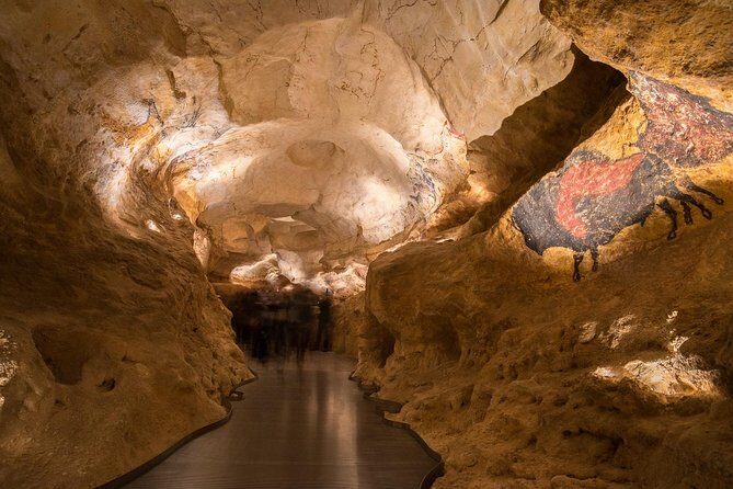 Lascaux IV Visit - Half Day Tour from Sarlat - An Introduction to the Lascaux IV Tour Experience