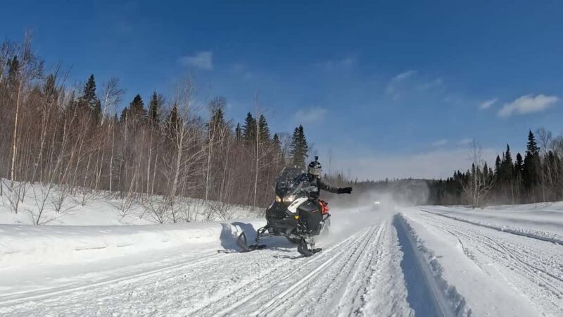L'Ascension: Snowmobiling Upper Laurentians 2hrs - The Sum Up: Who Will Love This Tour?