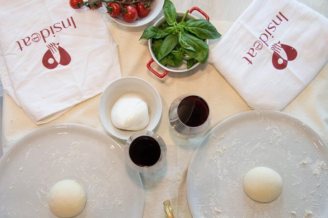 Last Lap! 1h Pizza Class in Rome - Detailed Breakdown of the Experience