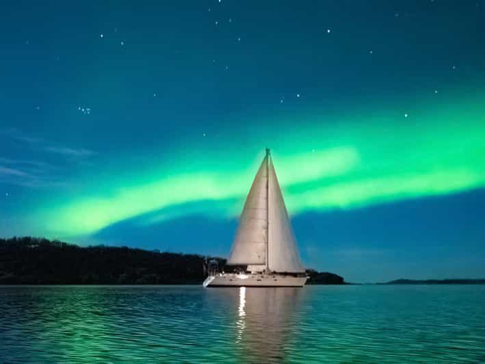 Late night sailing with northern light chase - A Detailed Look at the Night Sailing Adventure in Harstad