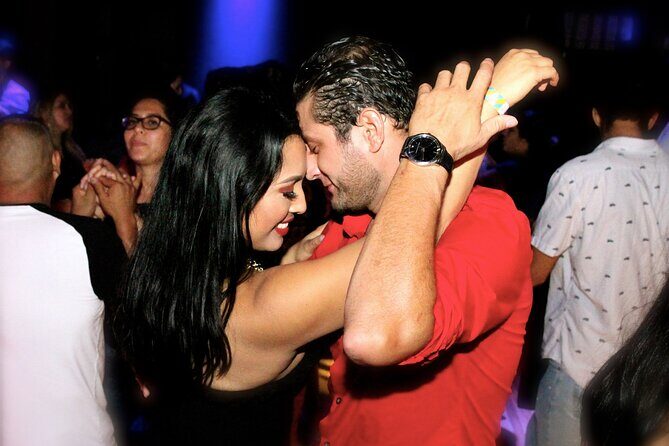 Latin Nightclub Tour by Party Bus w/ Fast-Pass Entry - Latin Nightclub Tour by Party Bus w/ Fast-Pass Entry: An Honest Look