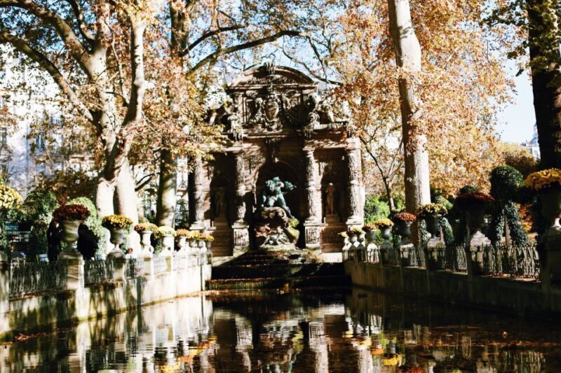 Latin Quarter Paris Guided Walking Tour Semi-Private 12ppl M - Who Is This Tour Best For?