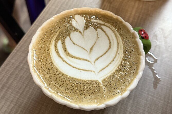 Latte Art Teaching with the Powerful Nurri Espresso - A Hands-On Latte Art Experience in Knoxville: Discover Nurri Espresso’s Workshop