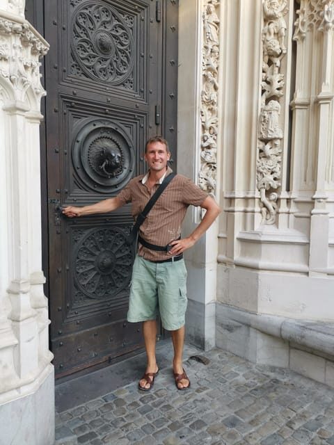 Lausanne: Old Town Guided Walking Tour - A Closer Look at the Experience