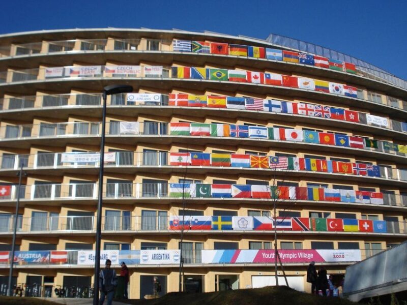 Lausanne Private Guided Walking Tour - Lausanne Private Guided Walking Tour: An In-Depth Look