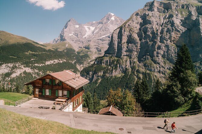 Lauterbrunnen Private Tour, Photoshoot, Fondue Picnic - A Taste of the Swiss Alps: Lauterbrunnen Private Tour, Photoshoot, and Fondue Picnic