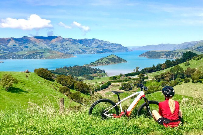 Lava Loop- Guided electric mountain bike tour in Akaroa - Key Points