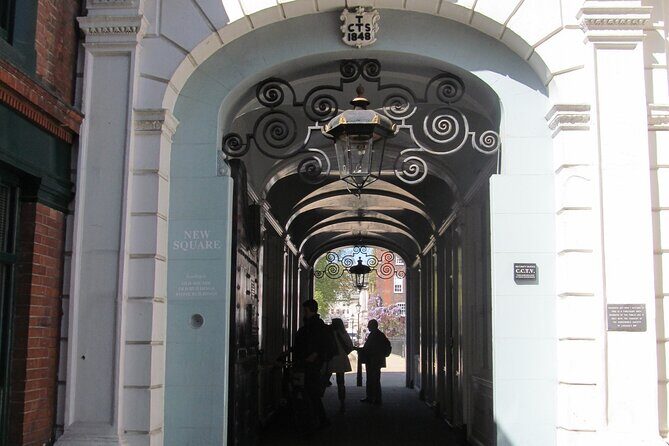 Law in London Private Tour - The Value of This Legal London Experience