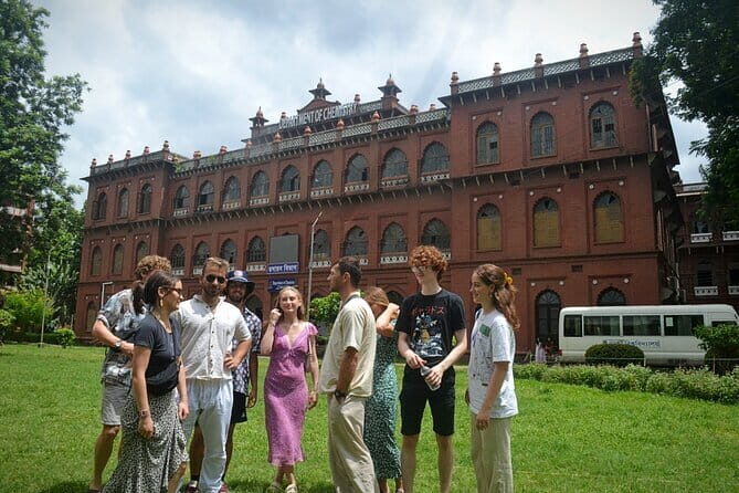 Layover Half-Day Dhaka Tour ( Pick & Drop Included ) - Key Points